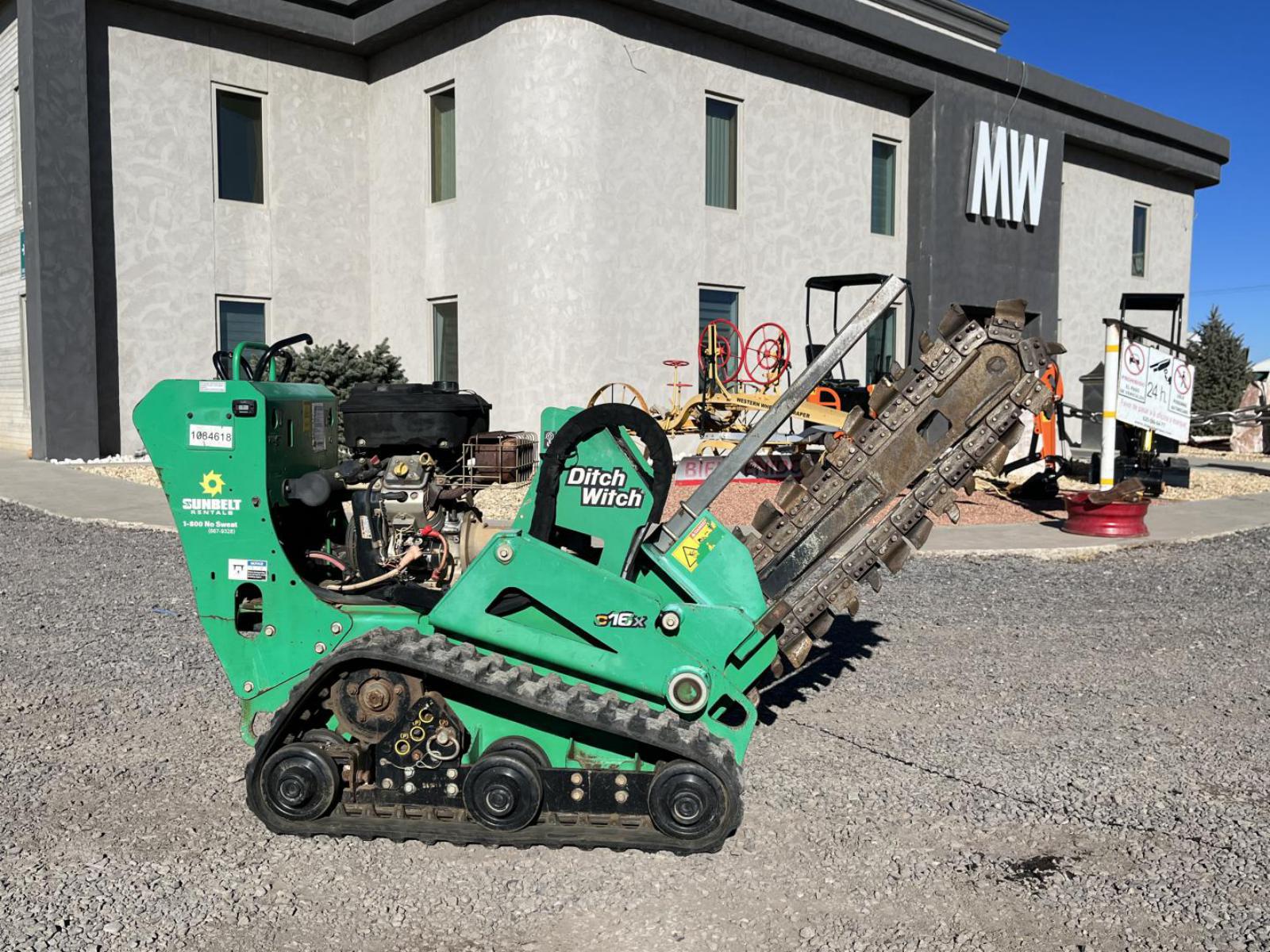 ./imagenes/INVOICE/2019/17455/ZANJADORA MANUAL DITCH WITCH C16X (1).JPG